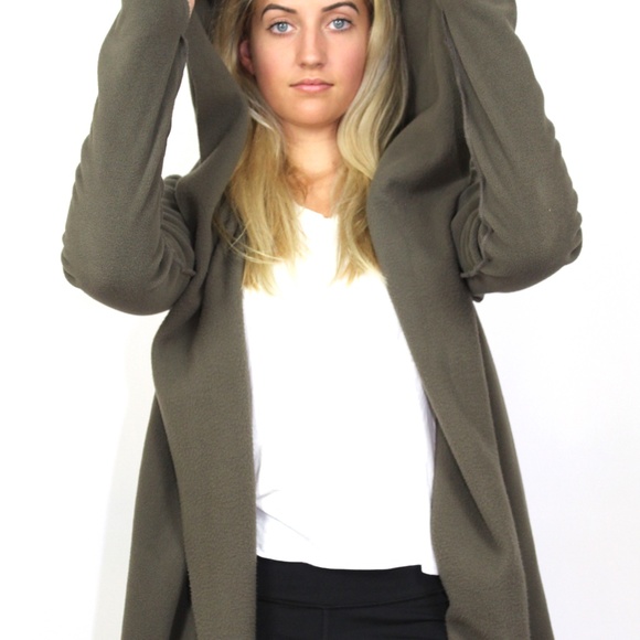 Cozy Yoga Wrap - Picture 3 of 4